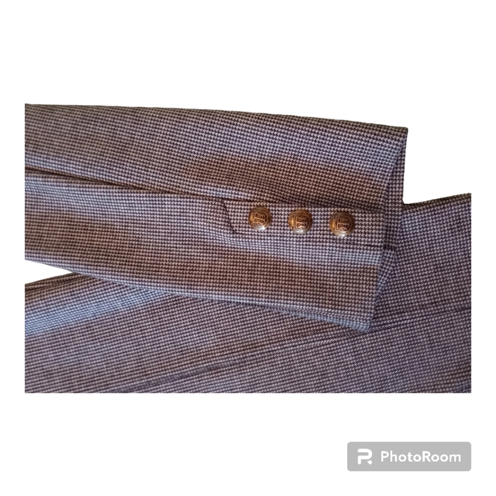 Talbot's elastic waist slacks with snap detail on ankles.